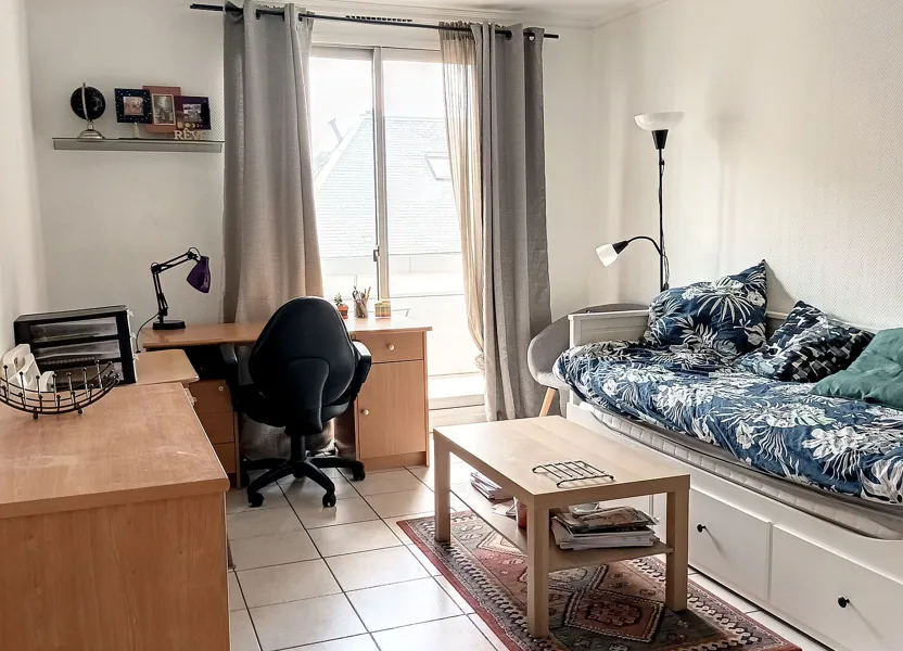 Chambre Rue d'Entraigues à Tours