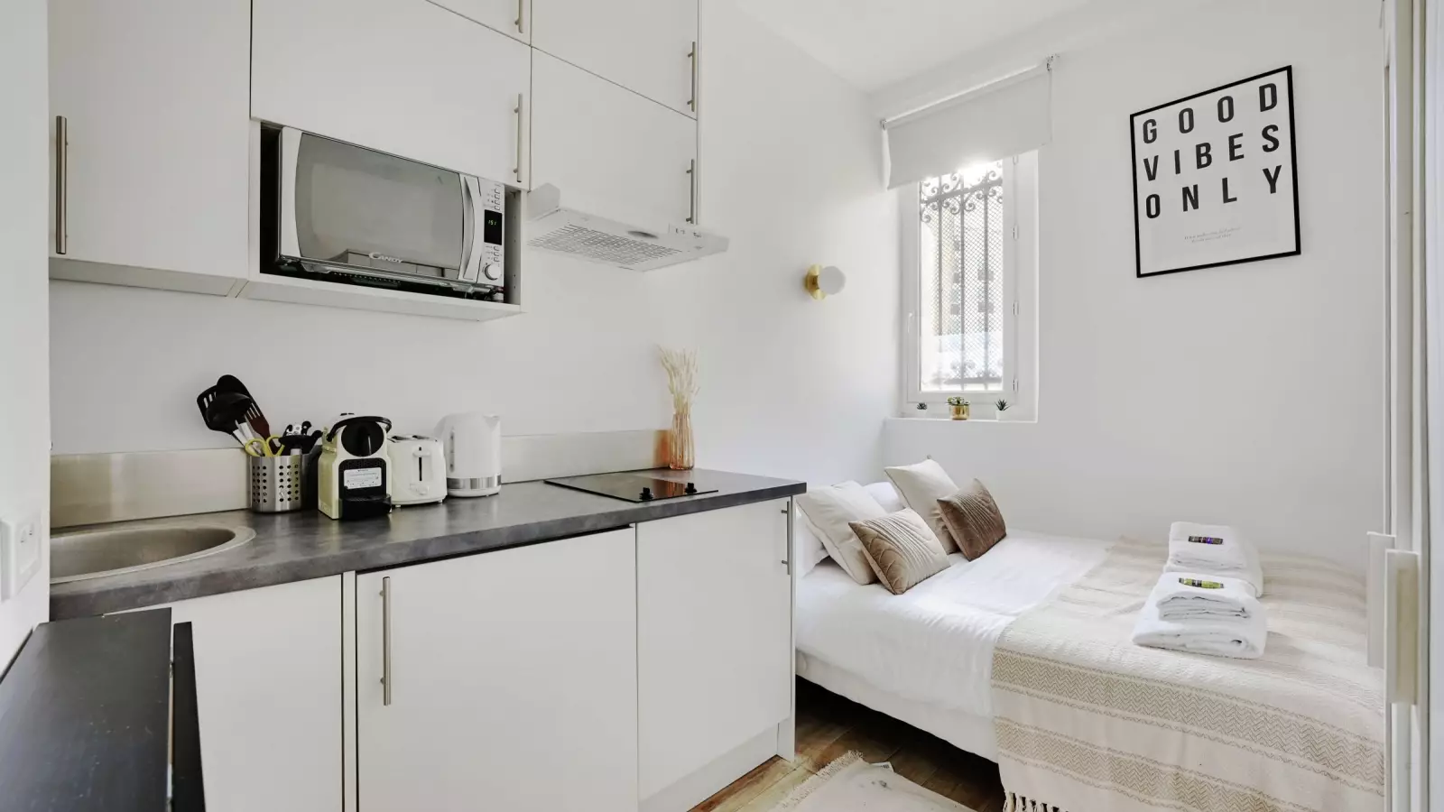 Flat Rue Eblé in Paris
