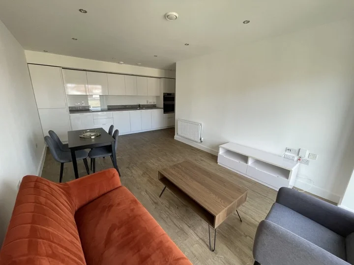 Flat Kimpton Road in Luton