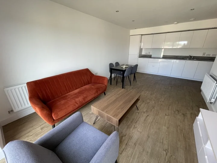 Flat Kimpton Road in Luton
