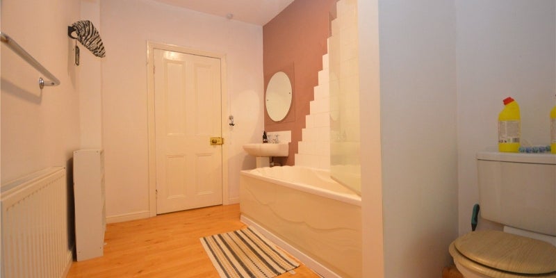 Flat Hargreaves Road in Liverpool