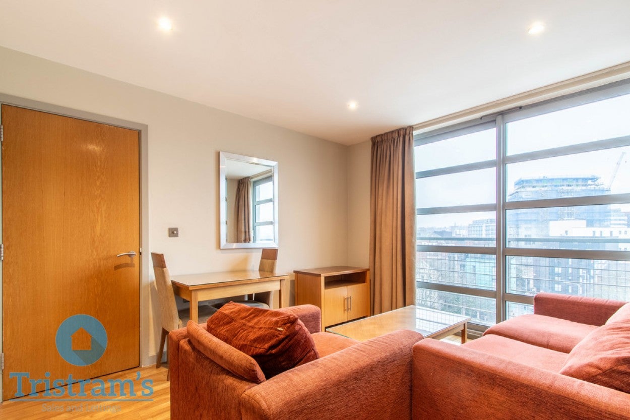 Flat Bolero Square in Nottingham