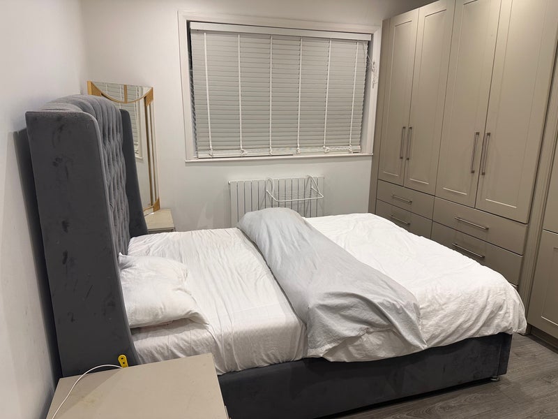 Room Detling Road in Greater London