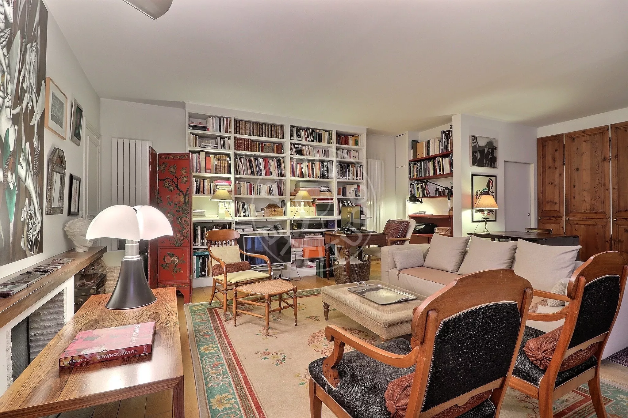 Appartement Rue des Petits Champs à Paris