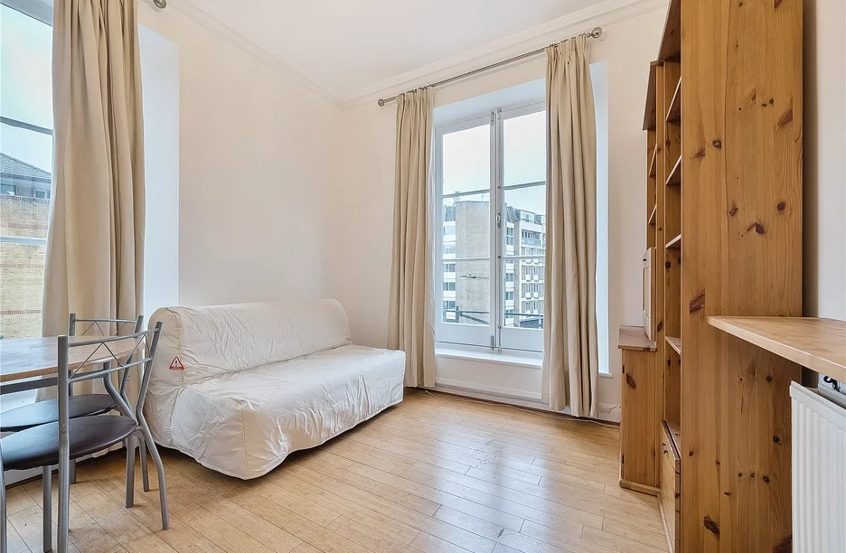 Flat Westbourne Terrace in City of Westminster