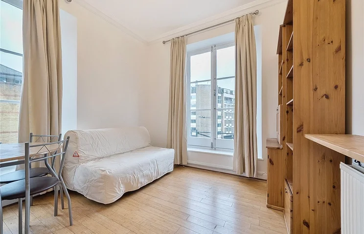 Flat Westbourne Terrace in City of Westminster