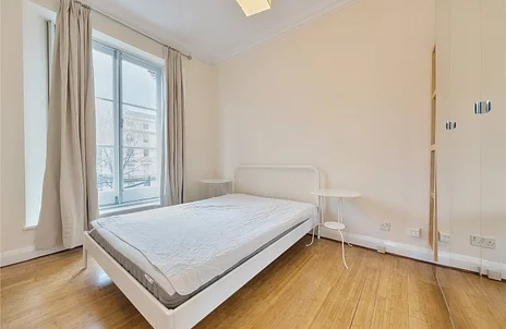 Flat Westbourne Terrace in City of Westminster