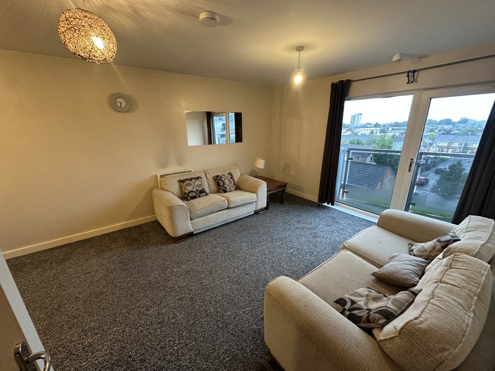 Flat Stretford Road in Manchester