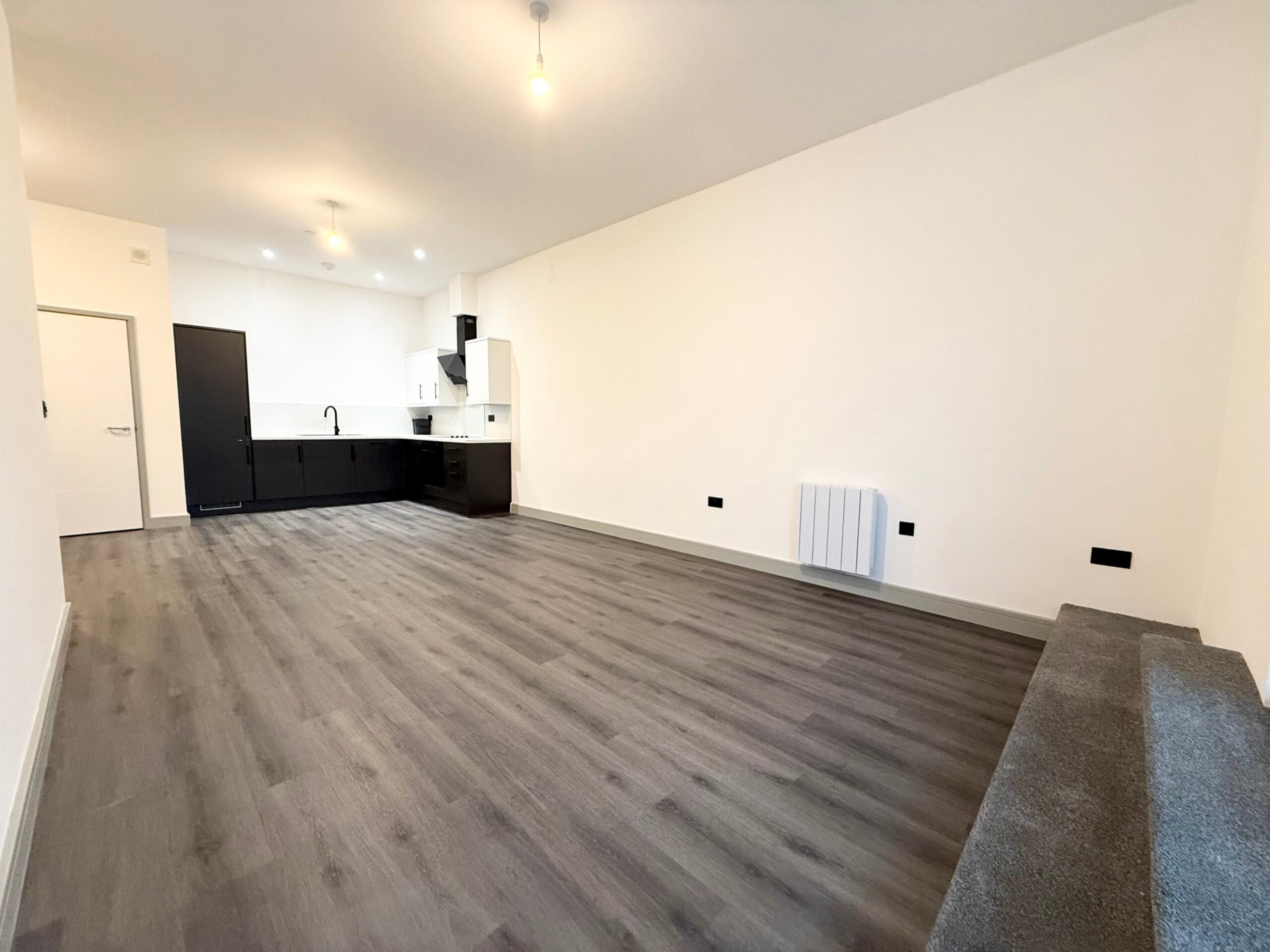 Flat Oundle Road in Peterborough