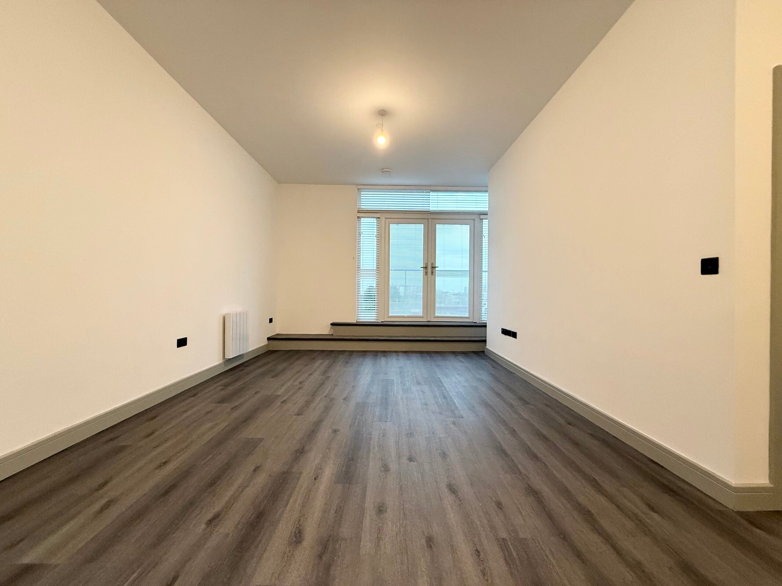 Flat Oundle Road in Peterborough