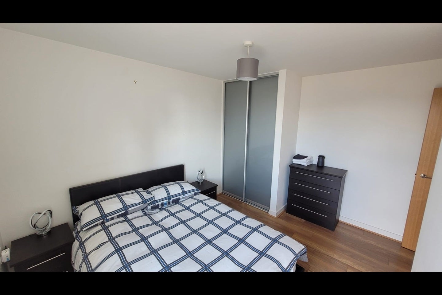 Flat Conington Road in Greater London