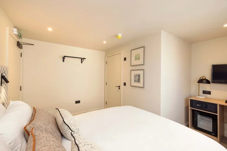 Room High Street in City of Edinburgh