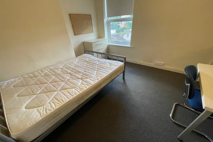 Room Windsor Street in Nottingham