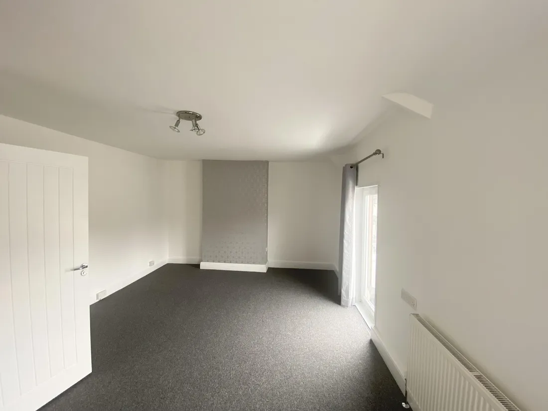 Flat Mary Street in Porthcawl