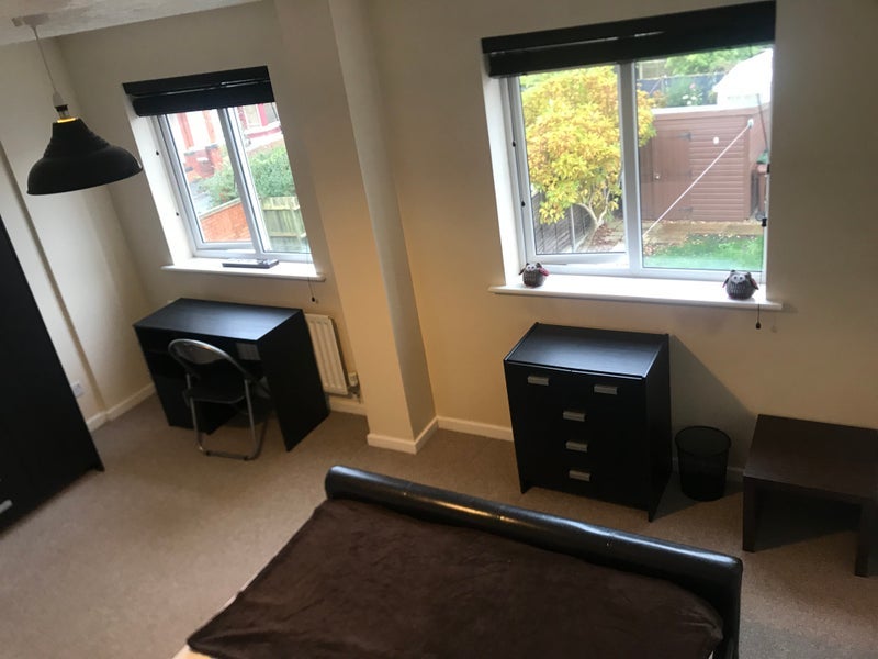 Room Gibson Close in Stafford