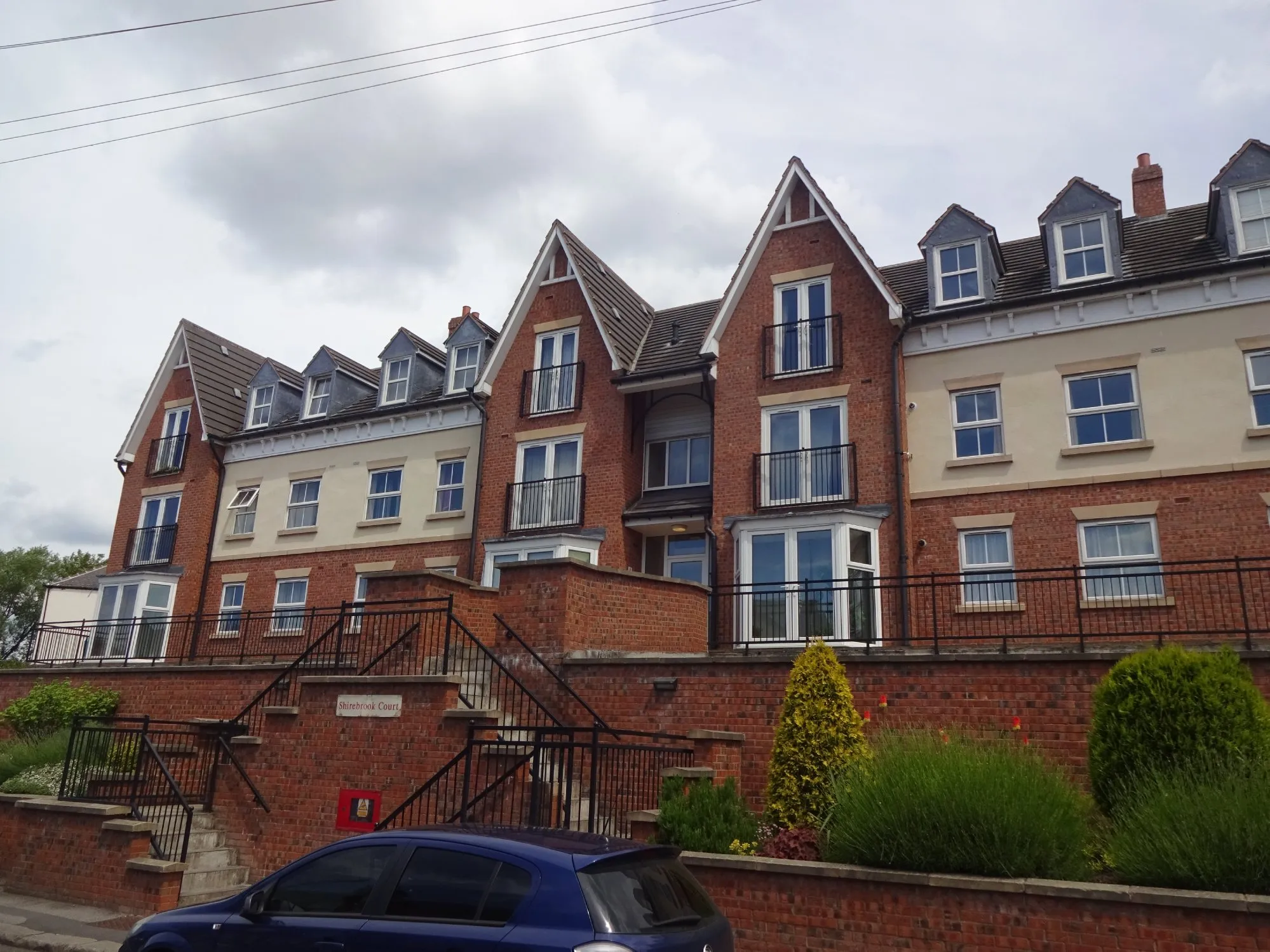 Flat Shirebrook Road in Sheffield