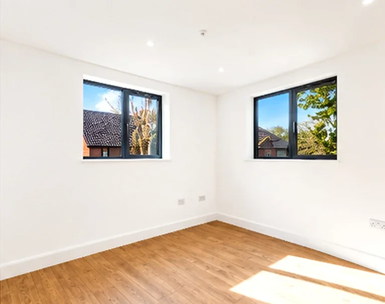 Flat Bushey Grove Road in Hertsmere