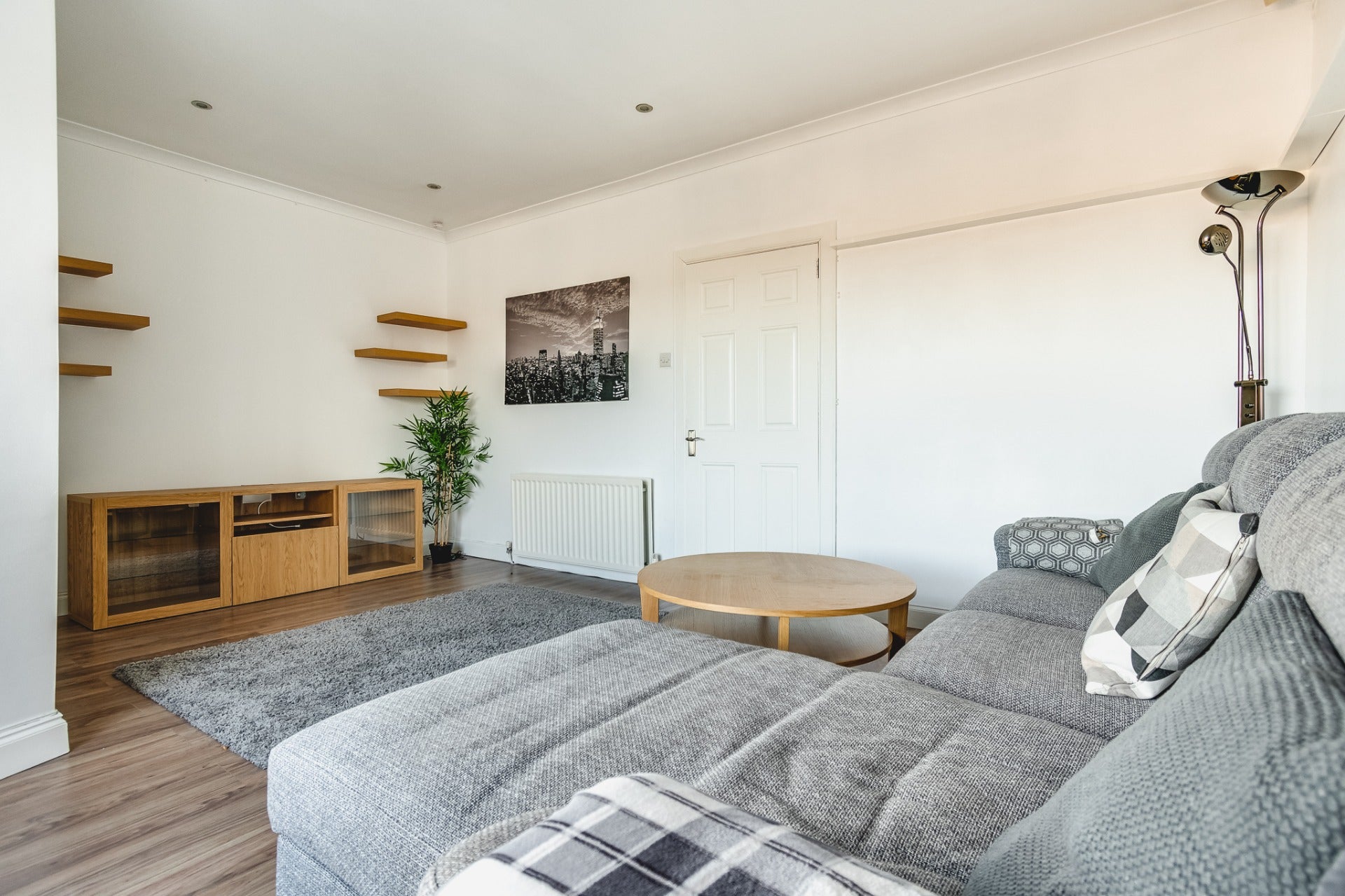 Flat Barrmill Road in Glasgow