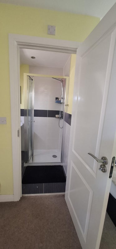 Room Eighteen Acre Drive in Bristol