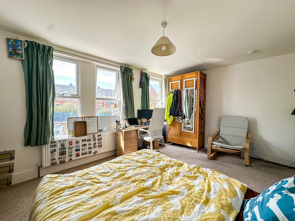 Room Ravensworth Gardens in Cambridge