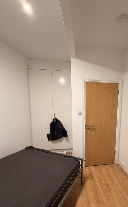 Room Criterion Mews in Greater London