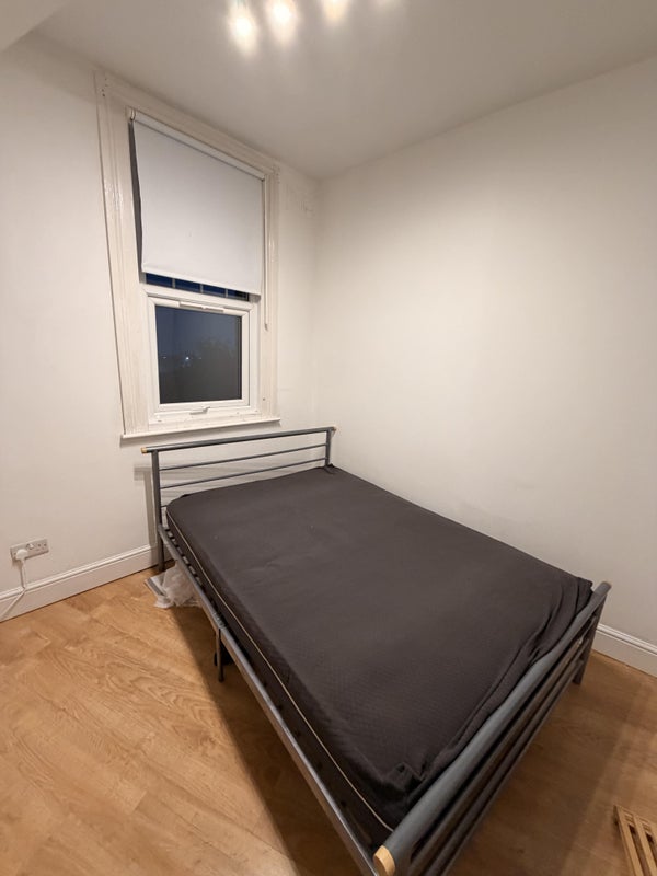 Room Criterion Mews in Greater London