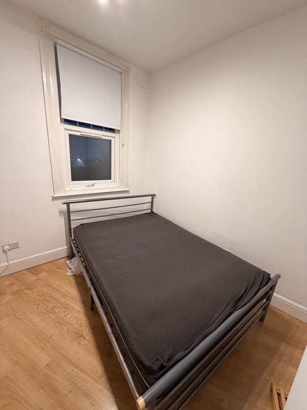 Room Criterion Mews in Greater London