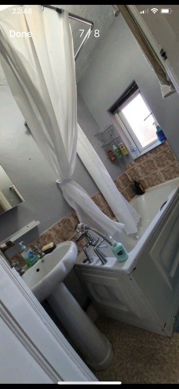 Room Ryde Avenue in South Kesteven