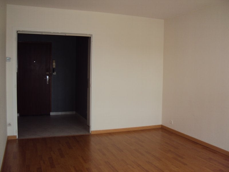Appartement Rue de la Bonne Femme à Reims