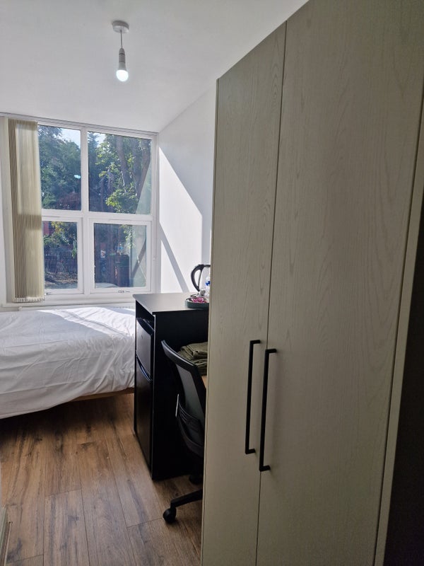 Room Bowling Green Lane in Birmingham