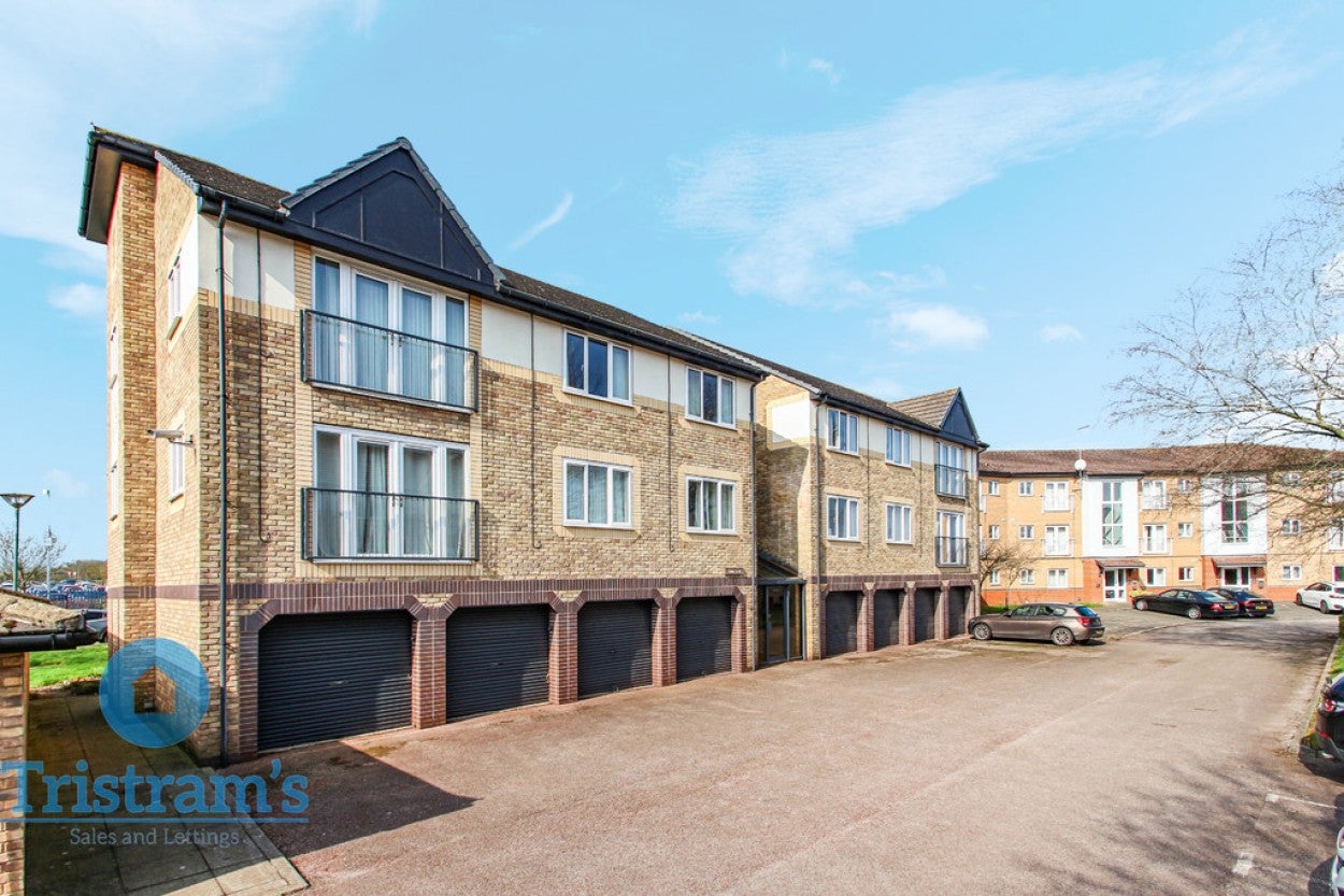 House Southmead Way in Derby