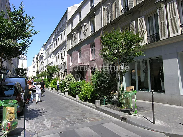Appartement Rue des Rosiers à Paris