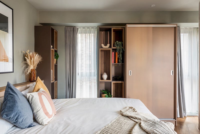 Room First Way in Greater London