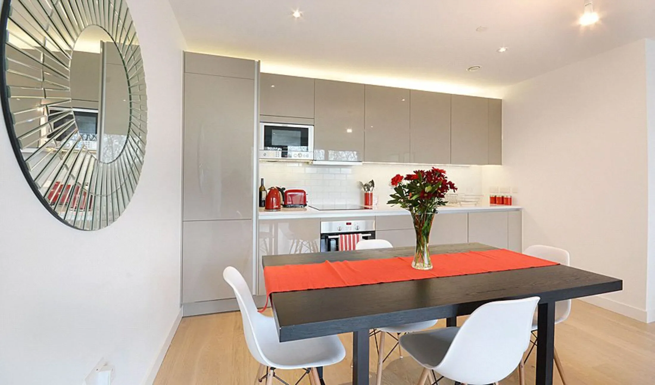 Flat Rodney Road in Greater London