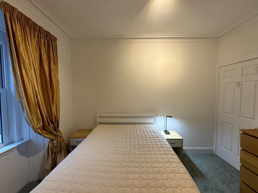 Flat New Mart Road in City of Edinburgh