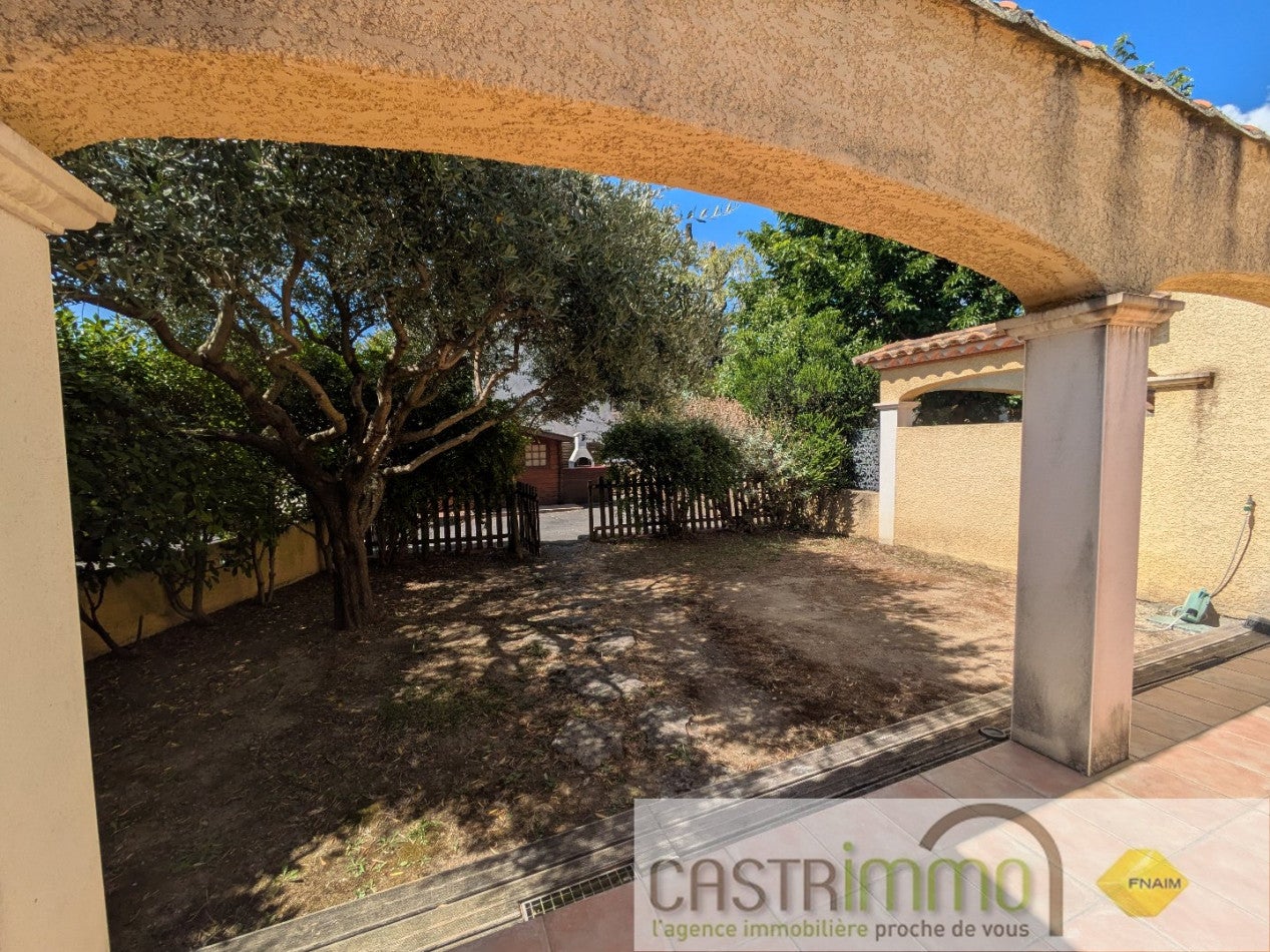 House Place de la Mairie in Beaulieu