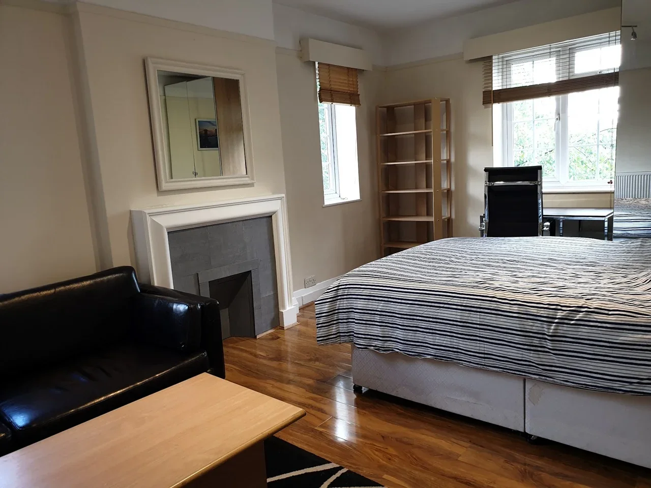 Flat Beechcroft Avenue in Greater London