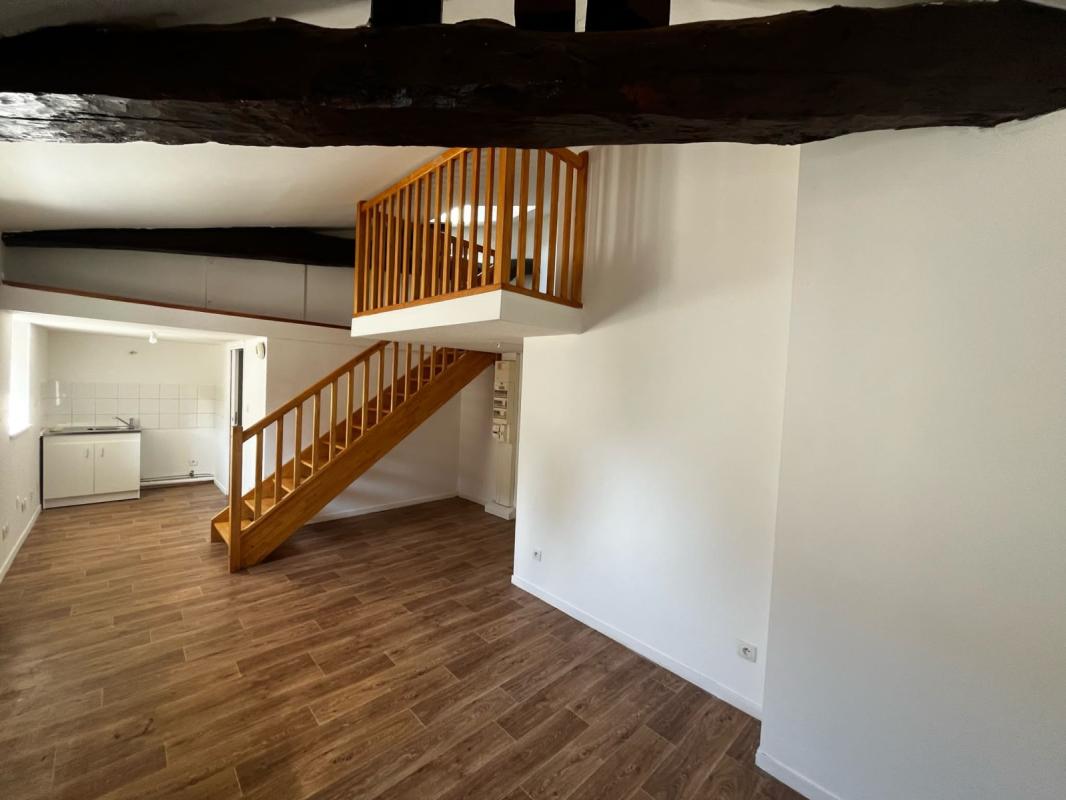 Appartement Montée de l'Église à Lamure-sur-Azergues