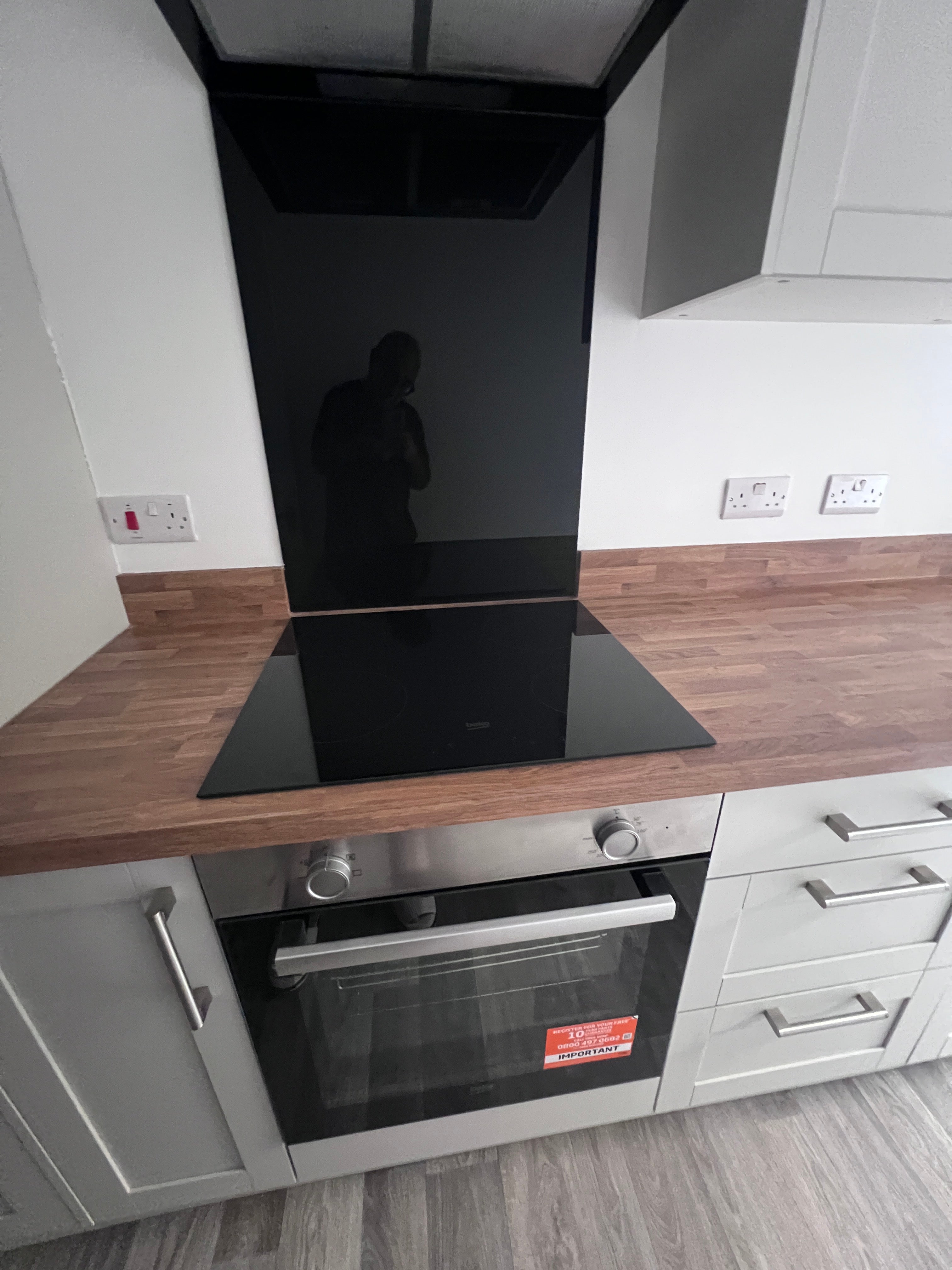 Flat Southleigh Road in Bristol