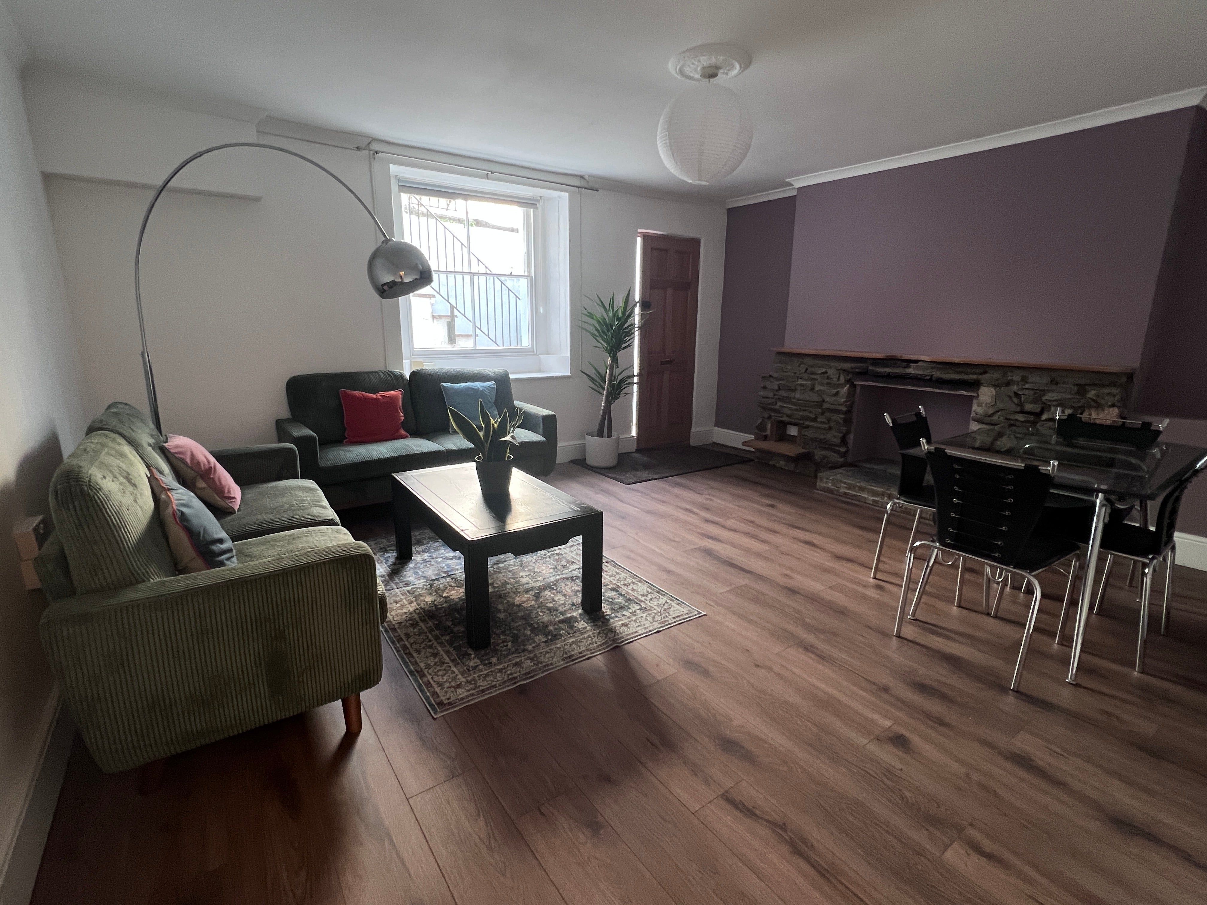 Flat Southleigh Road in Bristol