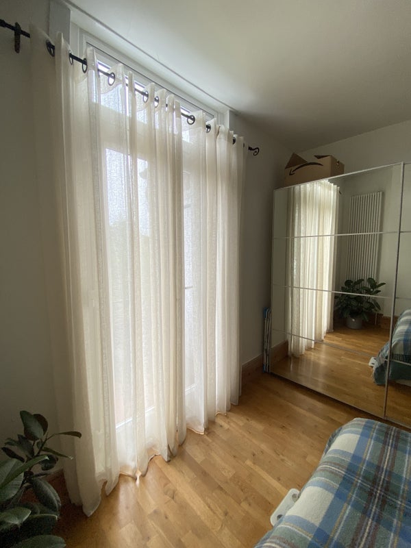 Room Crebor Street in Greater London