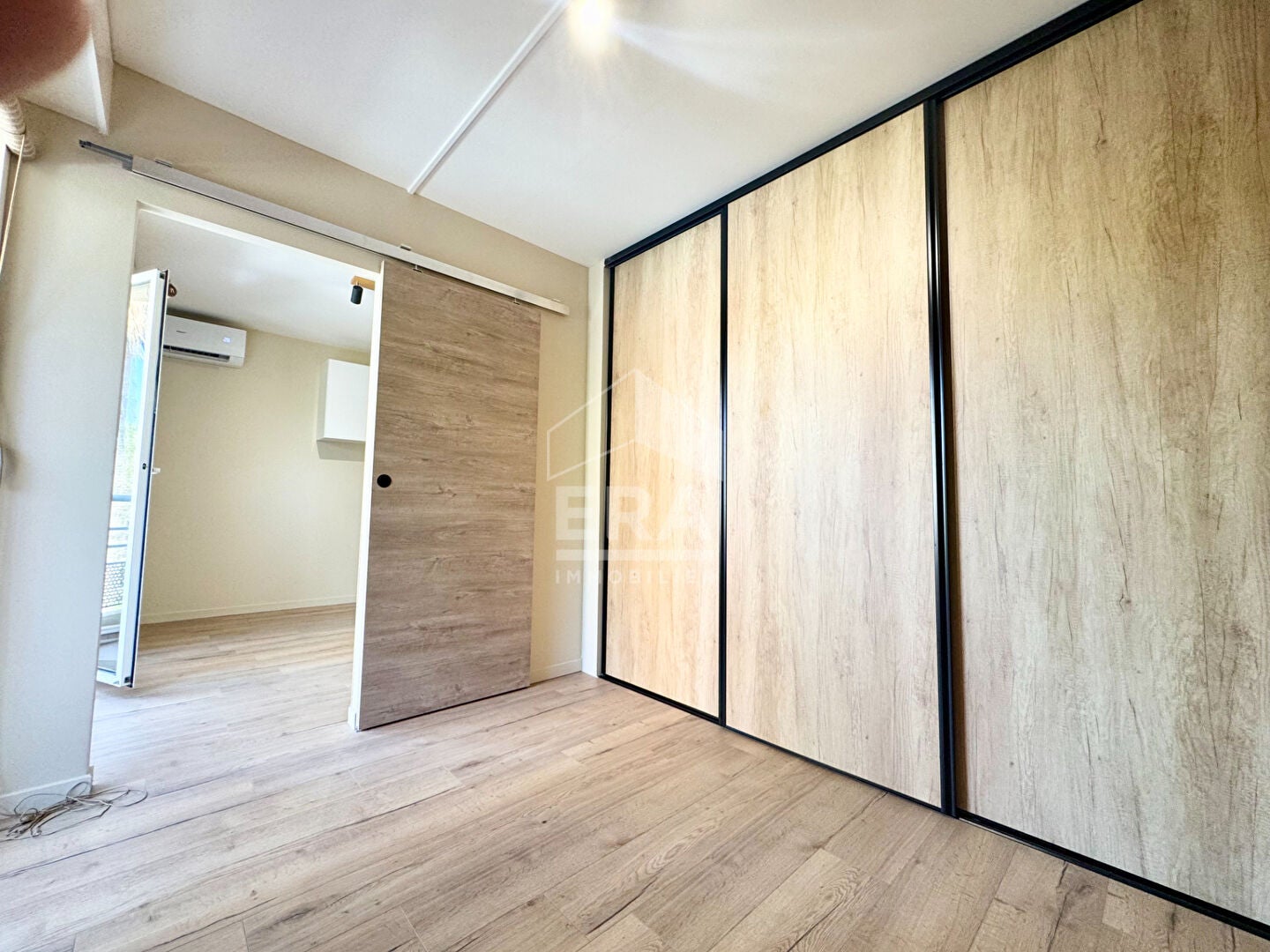 Flat Avenue Pierre de Coubertin in Cannes