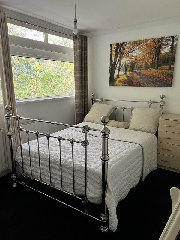 Room Monmouth Drive in Birmingham