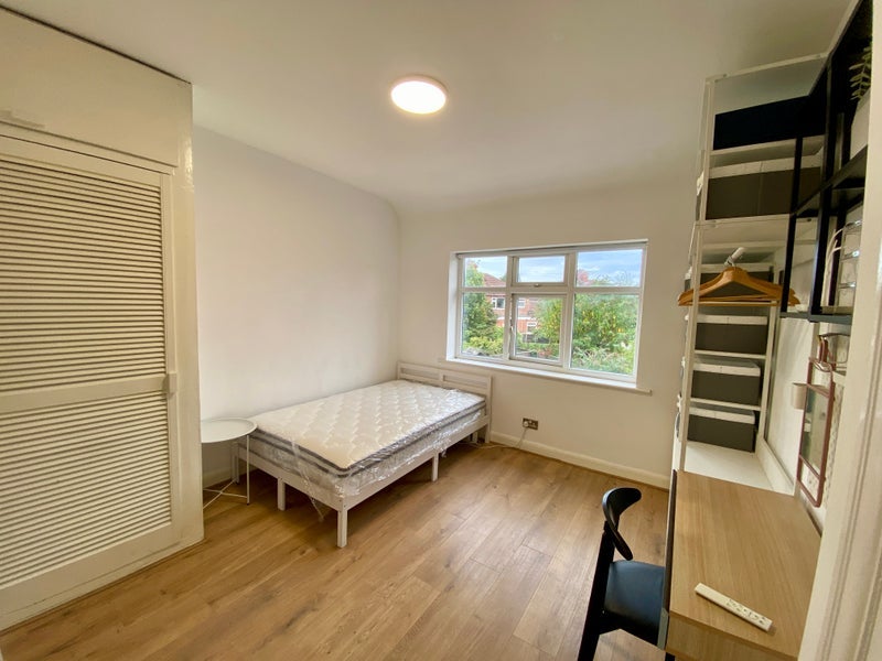 Room Manley Road in Trafford