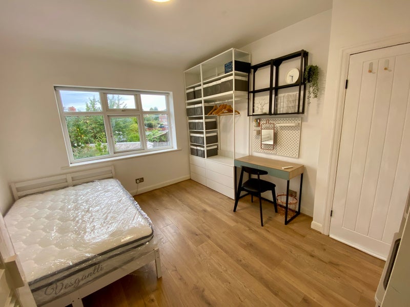 Room Manley Road in Trafford