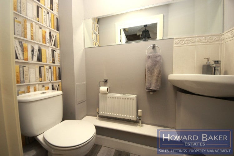 House De Havilland Road in Greater London