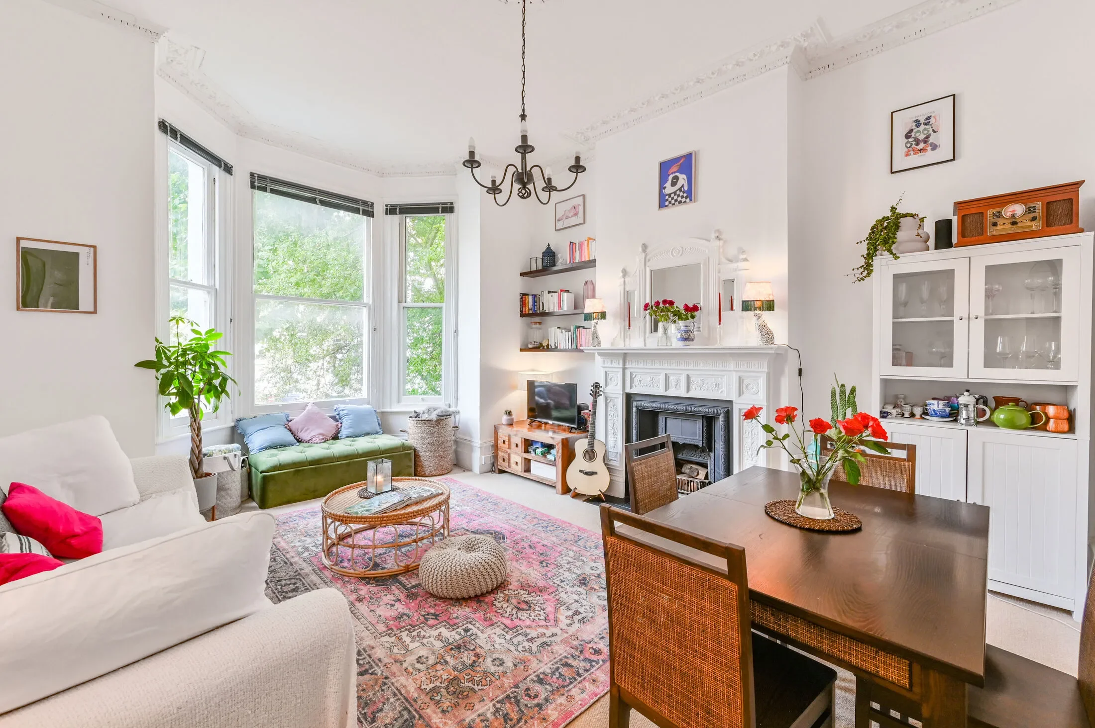 Flat Brondesbury Villas in Greater London