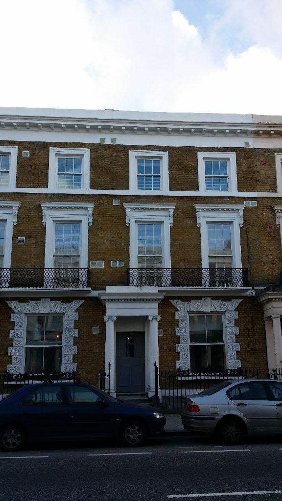 Room Holland Road in Greater London