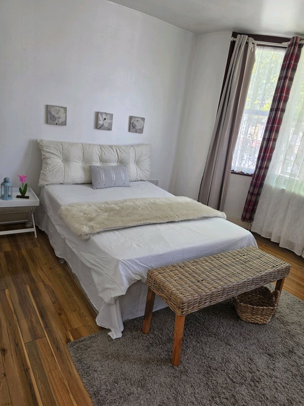 Room Jedburgh Road in Greater London
