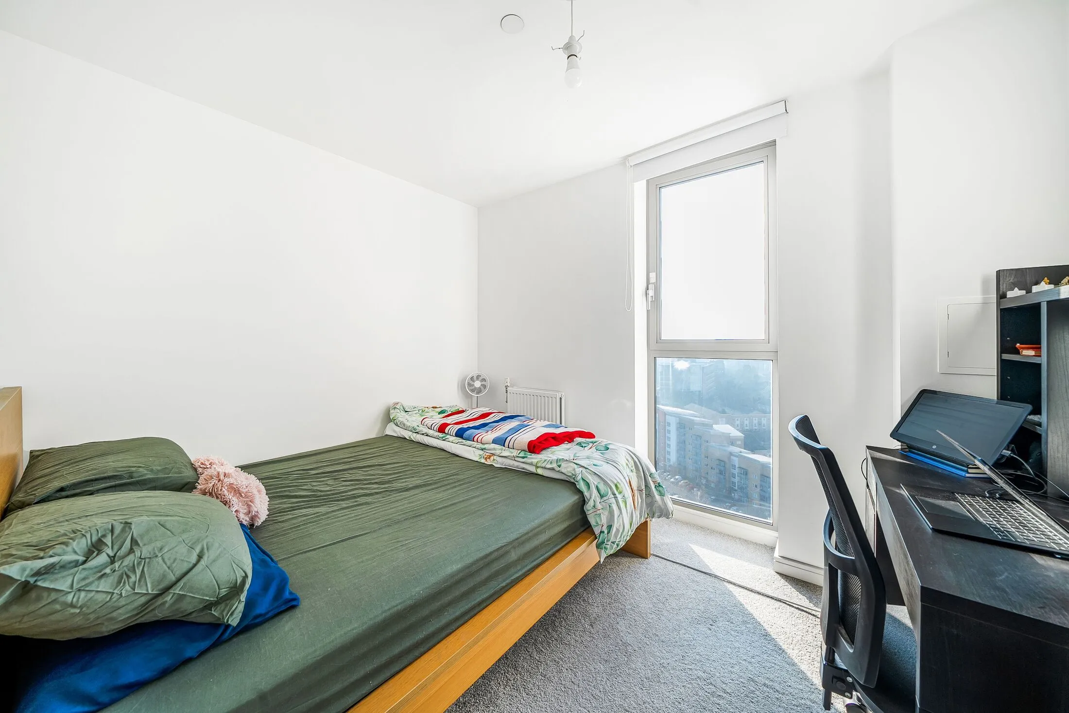Flat Vian Street in Greater London